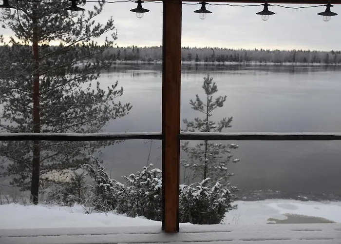 Tarvas By Hilla Рованиеми